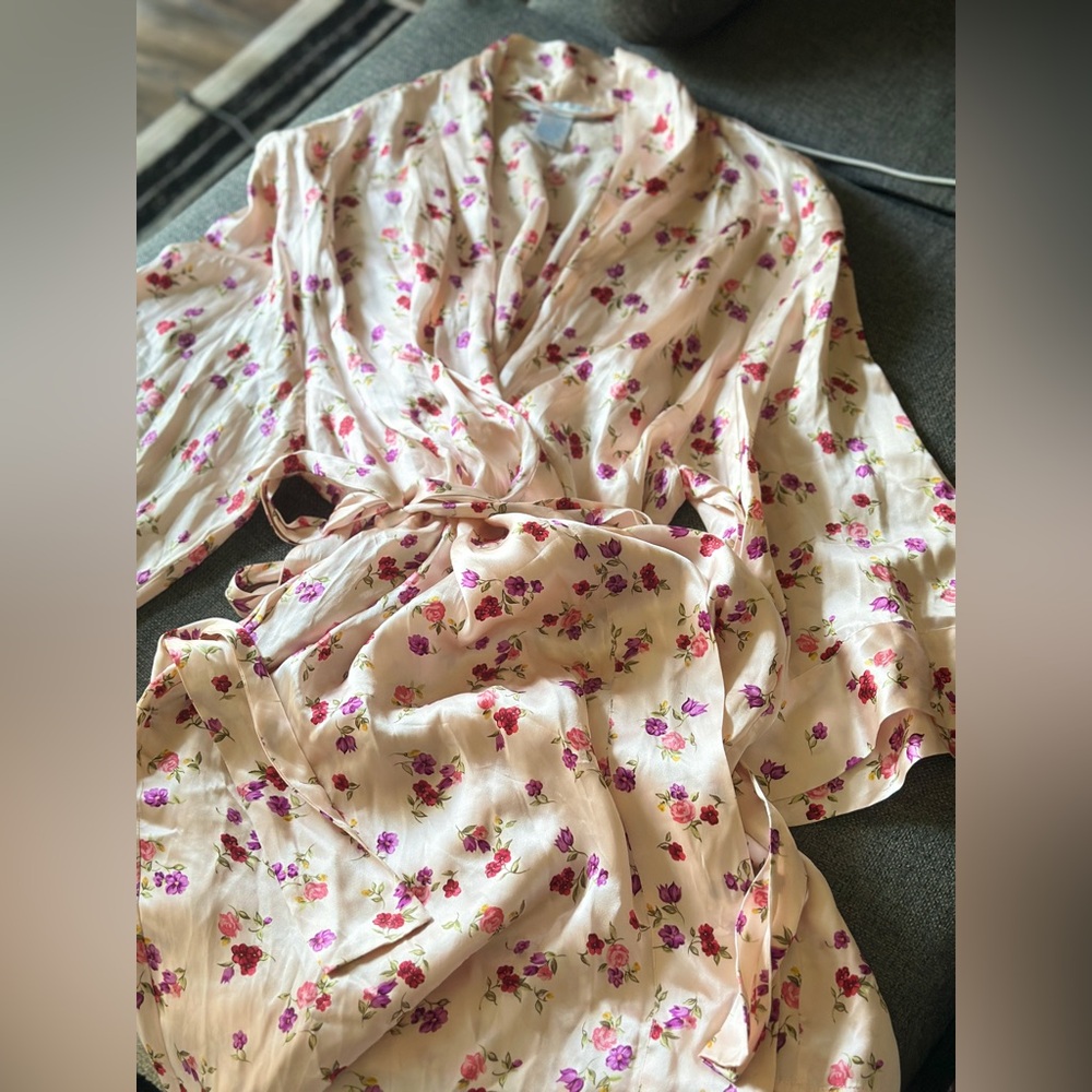 August Silk Floral Blouse in Cream,Red & Purple